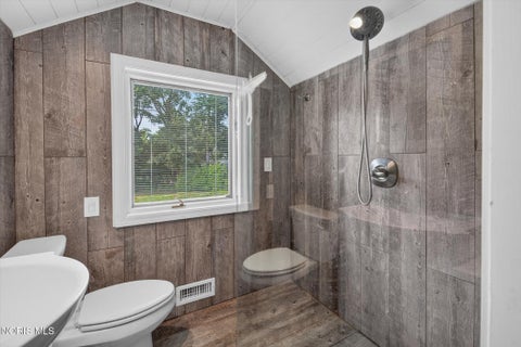 Tiny photo for 4545 Indian Road, Ottawa Hills, OH 43615 (MLS # 10014155)