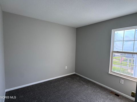 Tiny photo for 1158 Rockcress Drive, Toledo, OH 43615 (MLS # 10007436)