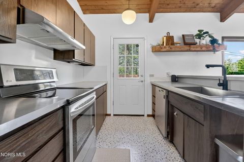 Tiny photo for 5535 Olde Post Road, Sylvania, OH 43560 (MLS # 10007478)
