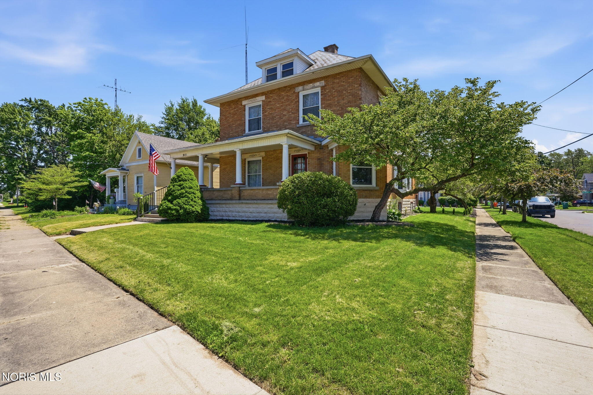 915 W Main Cross Street