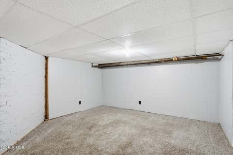 Tiny photo for 915 W Main Cross Street, Findlay, OH 45840 (MLS # 10008694)