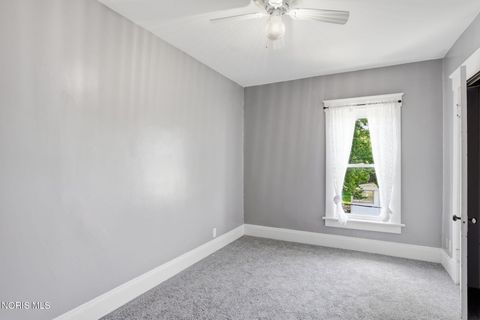 Tiny photo for 915 W Main Cross Street, Findlay, OH 45840 (MLS # 10008694)