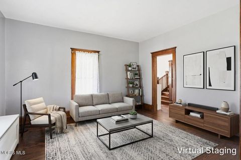 Tiny photo for 915 W Main Cross Street, Findlay, OH 45840 (MLS # 10008694)