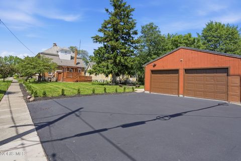 Tiny photo for 915 W Main Cross Street, Findlay, OH 45840 (MLS # 10008694)