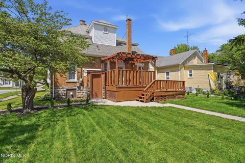 Tiny photo for 915 W Main Cross Street, Findlay, OH 45840 (MLS # 10008694)