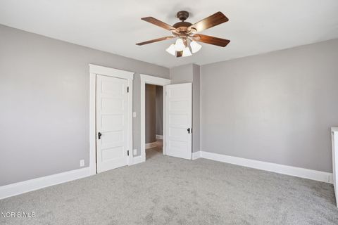 Tiny photo for 915 W Main Cross Street, Findlay, OH 45840 (MLS # 10008694)