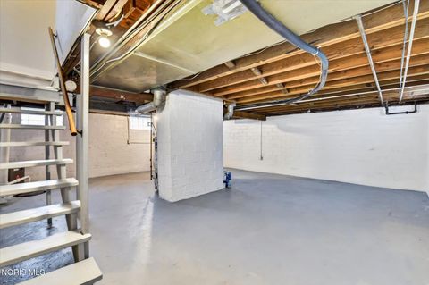 Tiny photo for 4544 Commonwealth Avenue, Toledo, OH 43612 (MLS # 10008334)