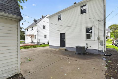 Tiny photo for 4544 Commonwealth Avenue, Toledo, OH 43612 (MLS # 10008334)