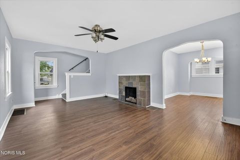 Tiny photo for 4544 Commonwealth Avenue, Toledo, OH 43612 (MLS # 10008334)