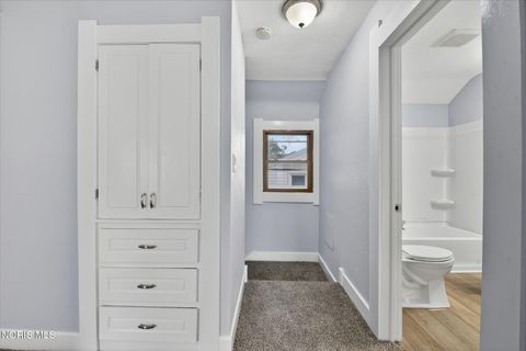 Tiny photo for 4544 Commonwealth Avenue, Toledo, OH 43612 (MLS # 10008334)
