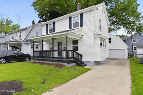 Tiny photo for 4544 Commonwealth Avenue, Toledo, OH 43612 (MLS # 10008334)