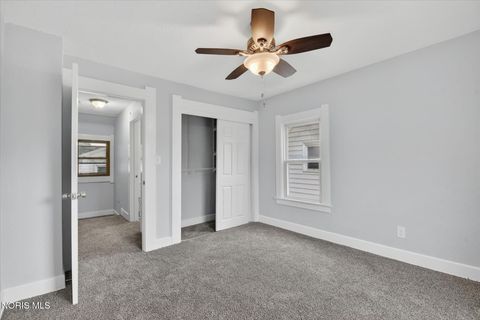 Tiny photo for 4544 Commonwealth Avenue, Toledo, OH 43612 (MLS # 10008334)