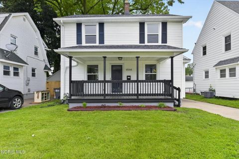 Tiny photo for 4544 Commonwealth Avenue, Toledo, OH 43612 (MLS # 10008334)
