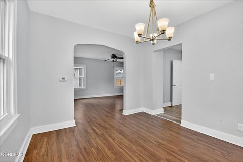 Tiny photo for 4544 Commonwealth Avenue, Toledo, OH 43612 (MLS # 10008334)