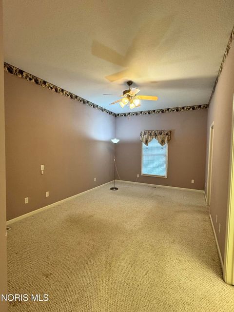 Tiny photo for 6 Bent Creek Crossing, Sylvania, OH 43560 (MLS # 10005863)