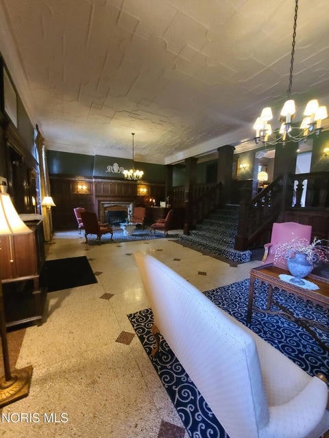 Tiny photo for 2200 Scottwood Avenue #Unit 216, Toledo, OH 43620 (MLS # 10014234)