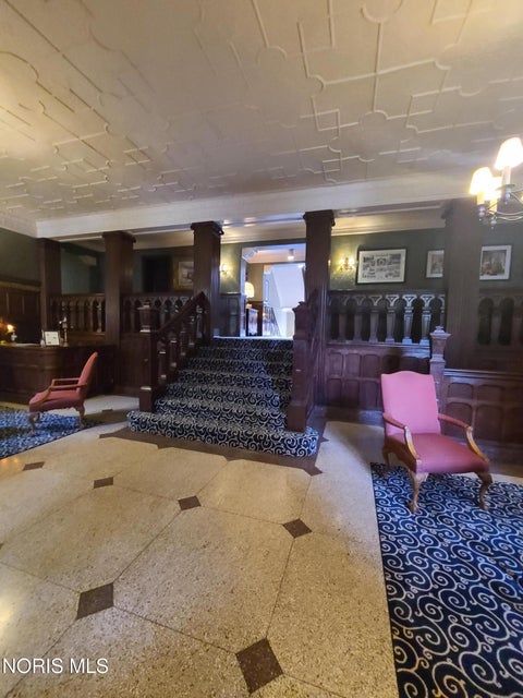 Tiny photo for 2200 Scottwood Avenue #Unit 216, Toledo, OH 43620 (MLS # 10014234)