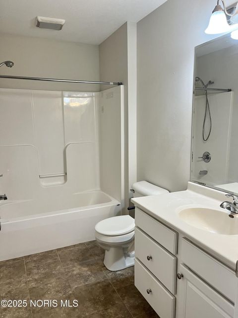 Tiny photo for 4745 Lakeside Drive, Maumee, OH 43537 (MLS # 10002326)