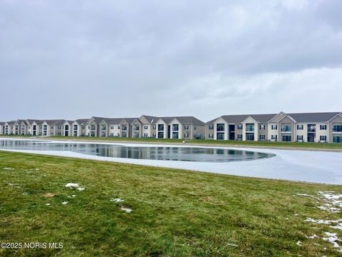 Tiny photo for 4745 Lakeside Drive, Maumee, OH 43537 (MLS # 10002326)