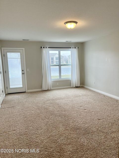 Tiny photo for 4745 Lakeside Drive, Maumee, OH 43537 (MLS # 10002326)