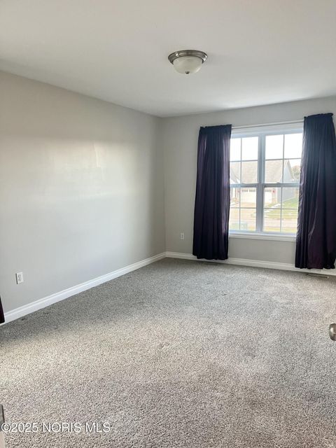 Tiny photo for 4745 Lakeside Drive, Maumee, OH 43537 (MLS # 10002326)