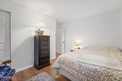 Tiny photo for 3933 Darewood Drive, Toledo, OH 43623 (MLS # 10005796)