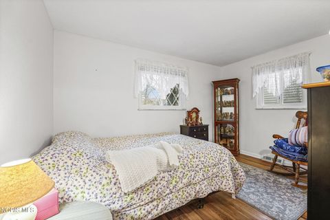 Tiny photo for 3933 Darewood Drive, Toledo, OH 43623 (MLS # 10005796)