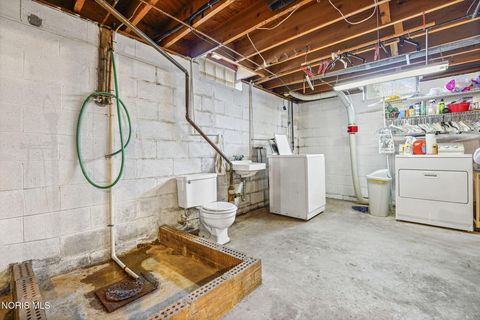 Tiny photo for 3933 Darewood Drive, Toledo, OH 43623 (MLS # 10005796)