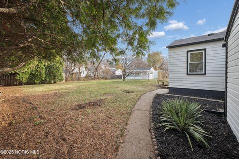 Tiny photo for 4444 Bellevista Drive, Toledo, OH 43612 (MLS # 10001718)