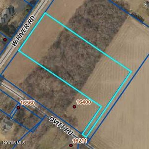 Photo of 5 W River Road #5, Bowling Green, OH 43402 (MLS # 10007200)
