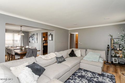 Tiny photo for 3517 Douglas Road, Toledo, OH 43606 (MLS # 10007356)