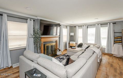 Tiny photo for 3517 Douglas Road, Toledo, OH 43606 (MLS # 10007356)