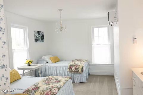 Tiny photo for 6739 Erie Street, Sylvania, OH 43560 (MLS # 10006503)