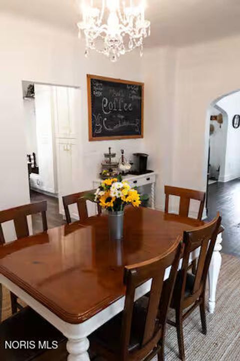 Tiny photo for 6739 Erie Street, Sylvania, OH 43560 (MLS # 10006503)