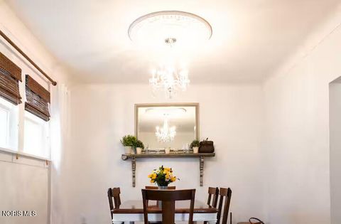 Tiny photo for 6739 Erie Street, Sylvania, OH 43560 (MLS # 10006503)