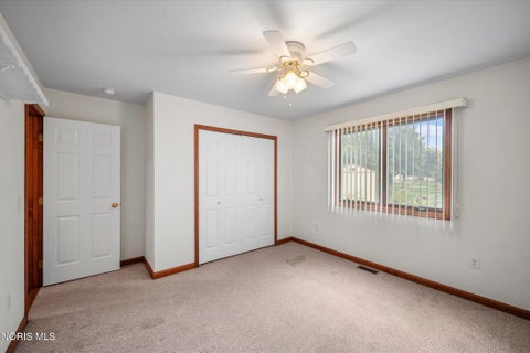 Tiny photo for 4332 Townhouse Drive # F, Oregon, OH 43616 (MLS # 10012792)
