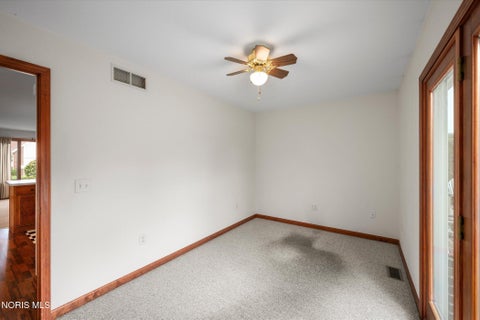 Tiny photo for 4332 Townhouse Drive # F, Oregon, OH 43616 (MLS # 10012792)