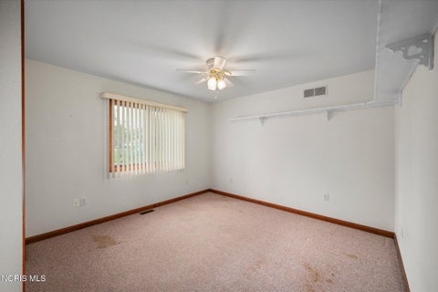 Tiny photo for 4332 Townhouse Drive # F, Oregon, OH 43616 (MLS # 10012792)