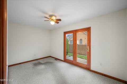 Tiny photo for 4332 Townhouse Drive # F, Oregon, OH 43616 (MLS # 10012792)