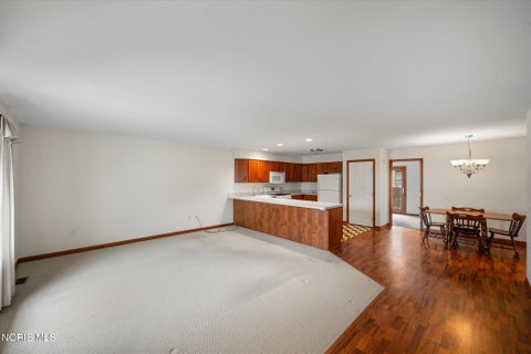 Tiny photo for 4332 Townhouse Drive # F, Oregon, OH 43616 (MLS # 10012792)