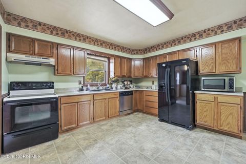 Tiny photo for 114 E Bement Street, Edgerton, OH 43517 (MLS # 10000971)