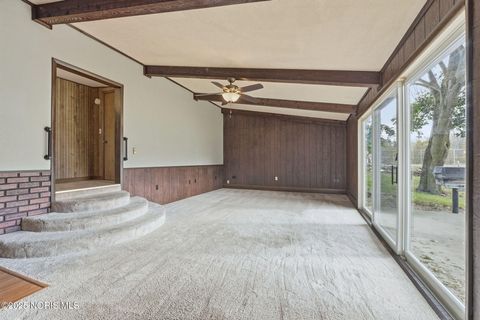 Tiny photo for 114 E Bement Street, Edgerton, OH 43517 (MLS # 10000971)