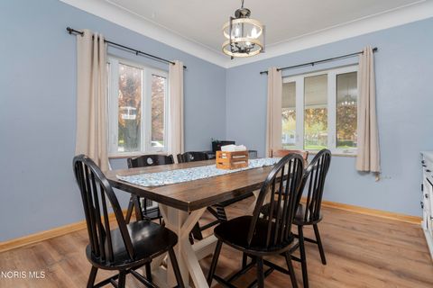Tiny photo for 2747 Eastmoreland Drive, Oregon, OH 43616 (MLS # 10007490)