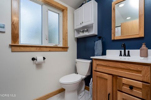 Tiny photo for 2747 Eastmoreland Drive, Oregon, OH 43616 (MLS # 10007490)
