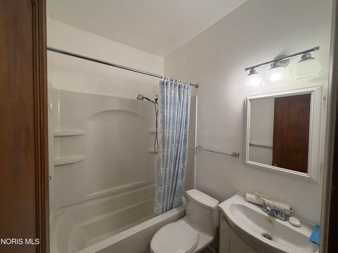 Tiny photo for 2189 Mellwood Avenue, Toledo, OH 43613 (MLS # 10007695)