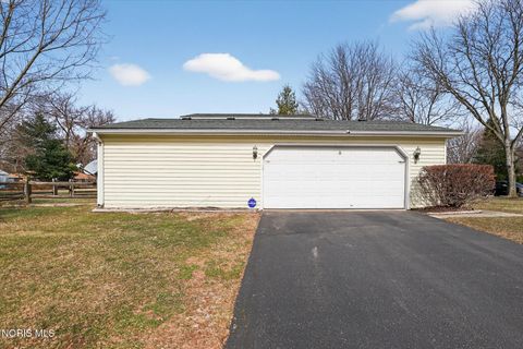 Tiny photo for 2009 Willowhill Lane, Toledo, OH 43615 (MLS # 10004578)