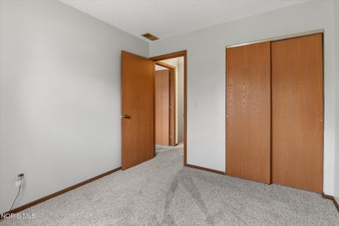 Tiny photo for 2009 Willowhill Lane, Toledo, OH 43615 (MLS # 10004578)