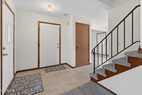 Tiny photo for 2009 Willowhill Lane, Toledo, OH 43615 (MLS # 10004578)