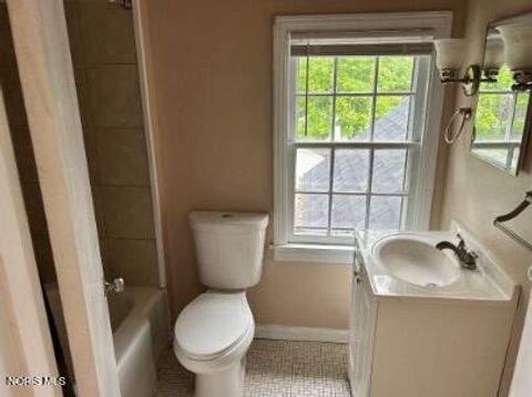 Tiny photo for 1027 Secor Road, Toledo, OH 43607 (MLS # 10006827)