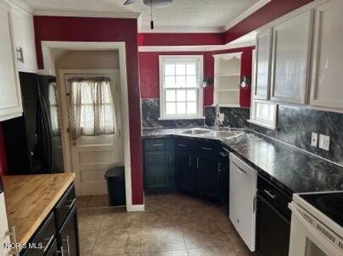 Tiny photo for 1027 Secor Road, Toledo, OH 43607 (MLS # 10006827)